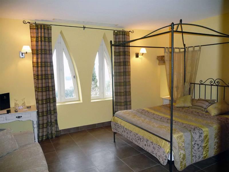 Hotel Du Chateau Des Fines Roches